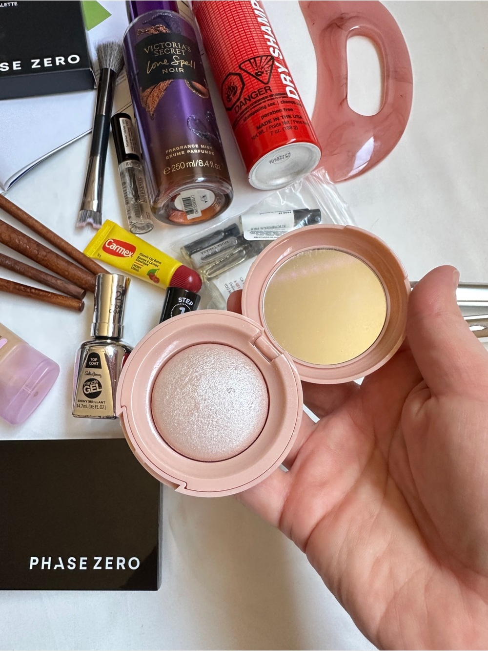 Cosmetics Set / Cosmetics Bundle - Picture 15 of 16